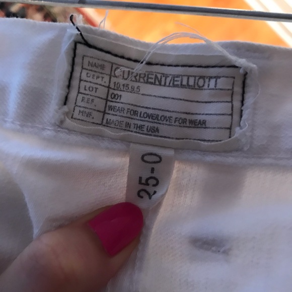 Current Elliott White Distressed Jeans - Picture 5 of 5